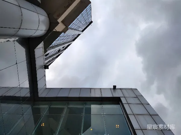 高清摄影 现代建筑与天空的对话