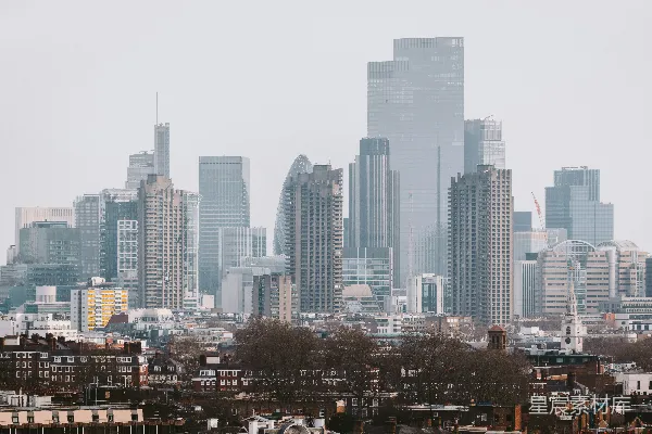 高清摄影 雾中城市的全景