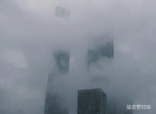 高清摄影 雾中摩天大楼