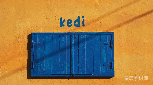 高清摄影 Kedi的黄色墙与蓝色百叶窗