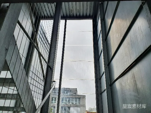 高清摄影 现代建筑中的天井视角