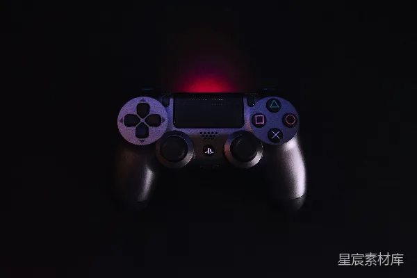 高清摄影 暗色调的PS4手柄