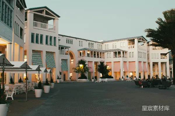 高清摄影 日落时分的现代建筑广场
