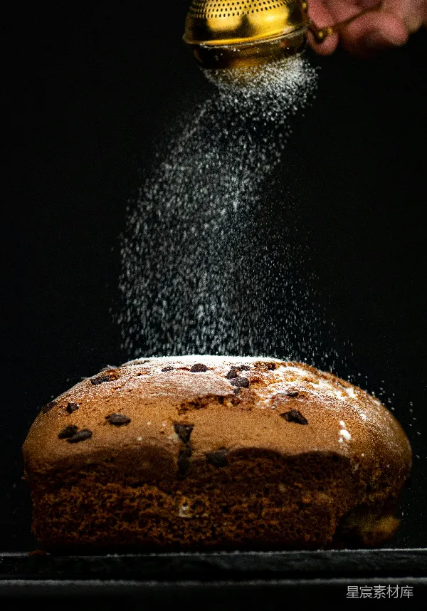 高清摄影 撒糖的巧克力面包