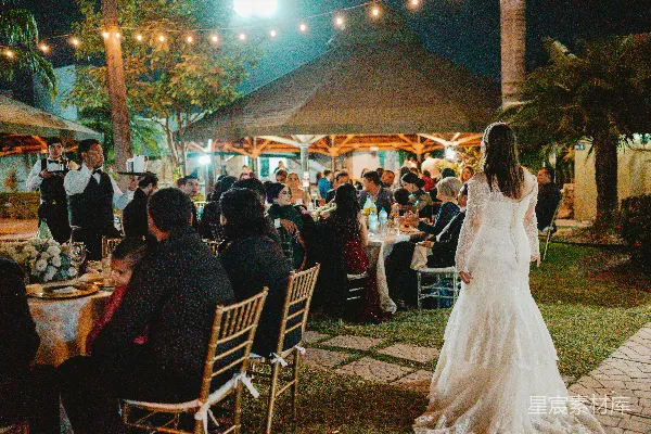 高清摄影 夜幕下的婚礼晚宴