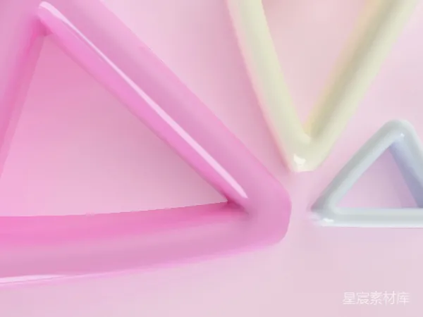 高清摄影 粉色渐变三角形组合