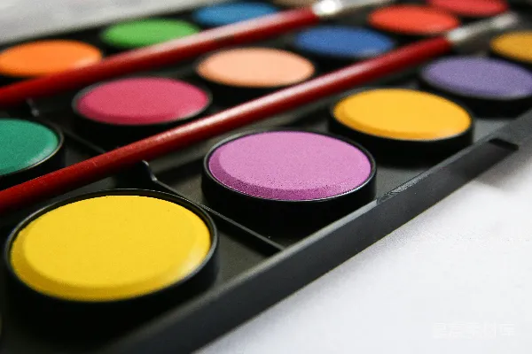 高清摄影 多彩水彩颜料盒