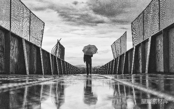 高清摄影 雨中的孤独背影