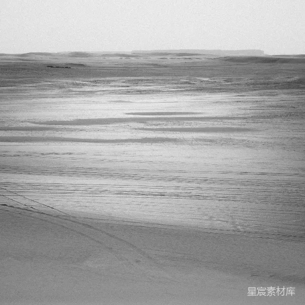 高清摄影 荒漠中的车辙痕迹