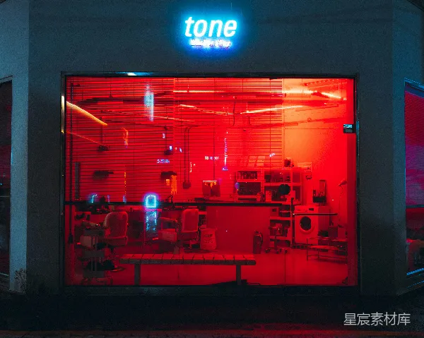 高清摄影 霓虹灯下的复古理发店