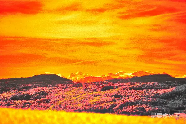 高清摄影 日落时分的山峦
