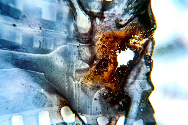 高清摄影 冰块中的液体结晶