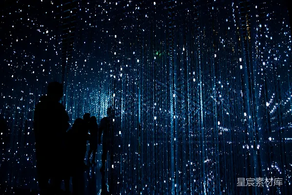 高清摄影 夜幕下的星河：光影艺术的静谧之美