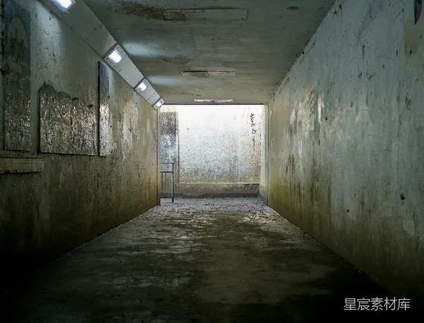高清摄影 废弃的地下通道