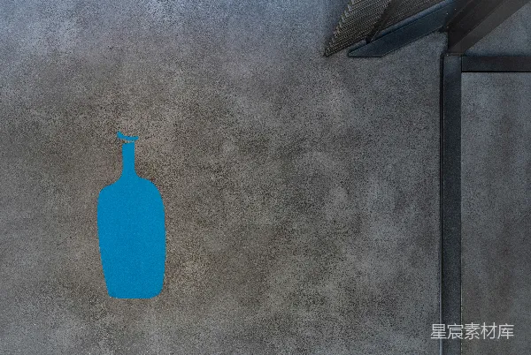 高清摄影 简约蓝色酒瓶轮廓墙贴