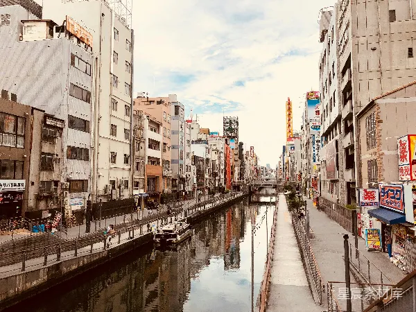 高清摄影 大阪道顿堀河畔的宁静一隅