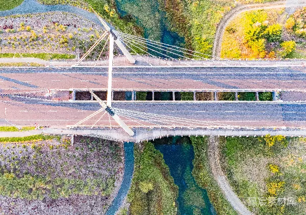 高清摄影 空中俯瞰的桥梁与道路