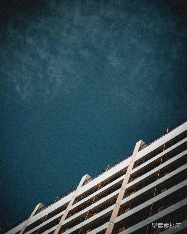 高清摄影 高楼与深邃天空