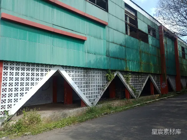 高清摄影 废弃建筑的角落