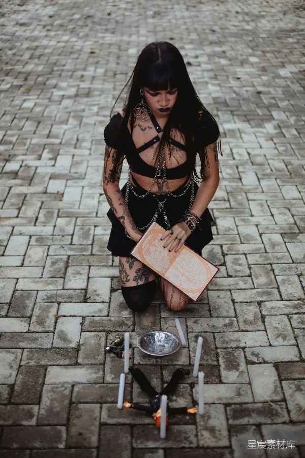 高清摄影 神秘仪式的女性