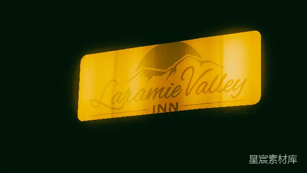 高清摄影 Laramie Valley Inn的夜景招牌