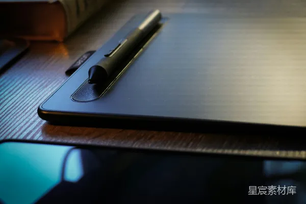 高清摄影 静谧的工作角落