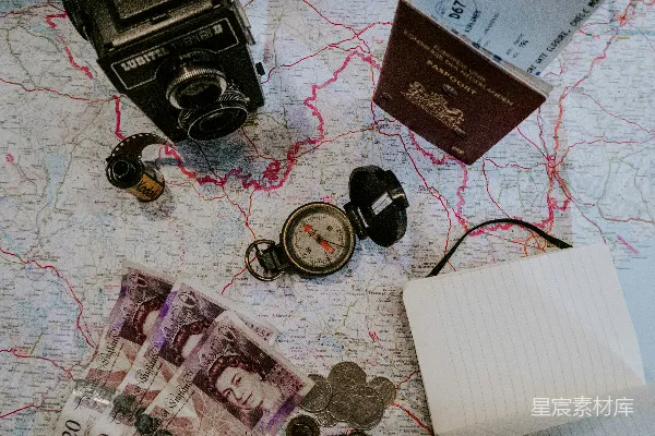 高清摄影 旅行准备：地图上的必备物品