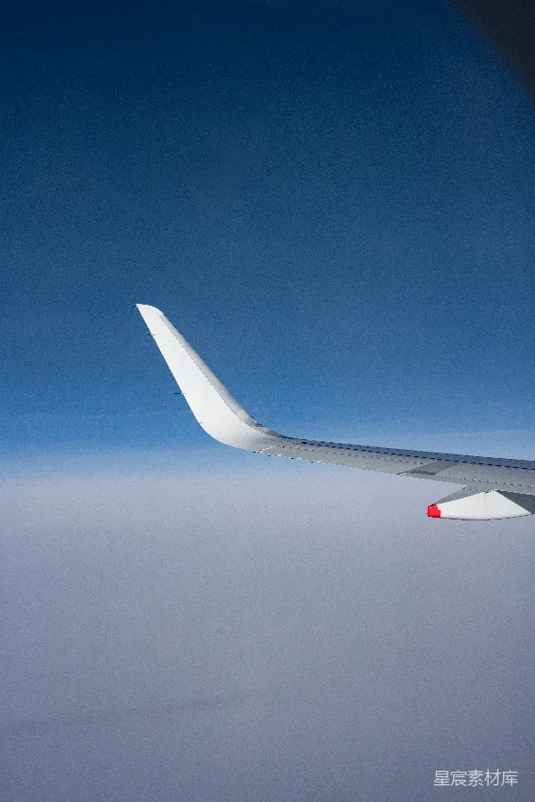 高清摄影 空中视角的飞机机翼