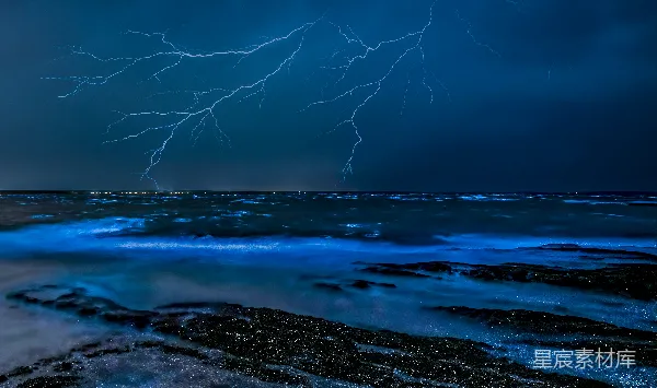 高清摄影 夜海闪电