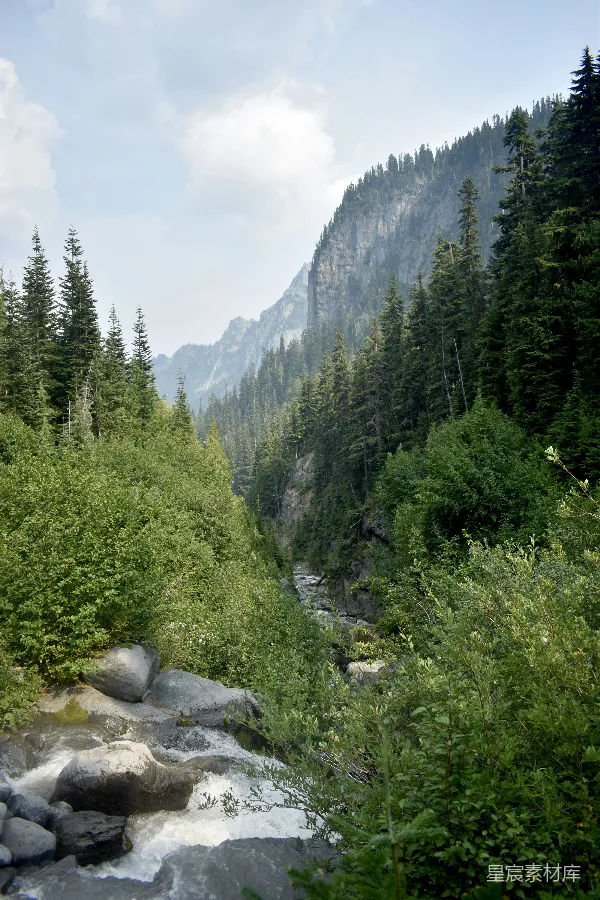 高清摄影 高山峡谷的自然美景