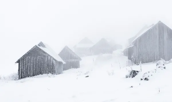 高清摄影 雪中静谧的木屋