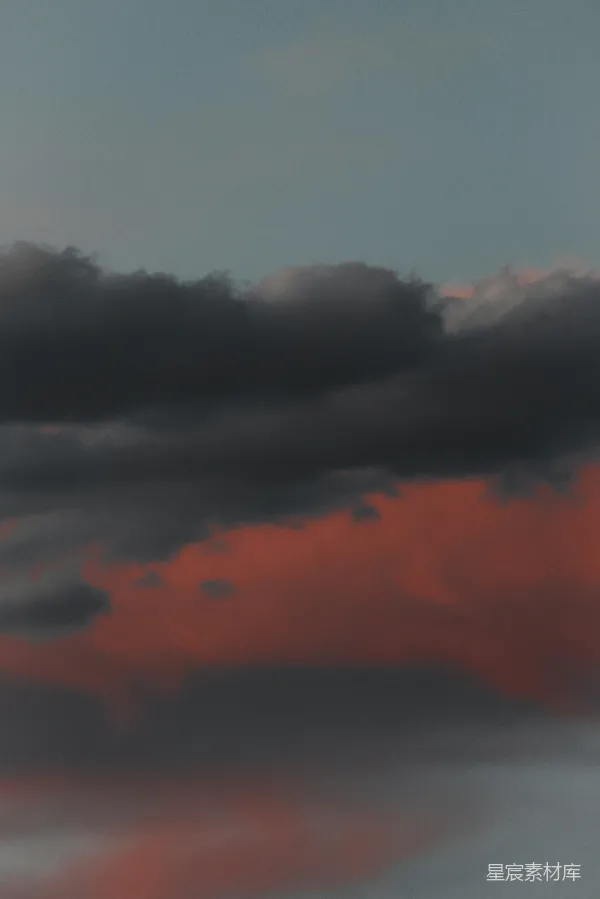 高清摄影 晨雾中的湖面