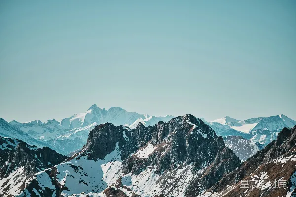 高清摄影 雪山与蓝天