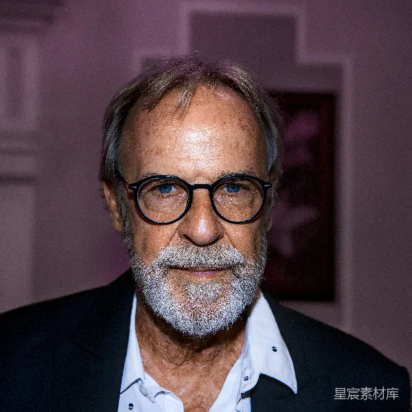 高清摄影 成熟稳重的男士肖像