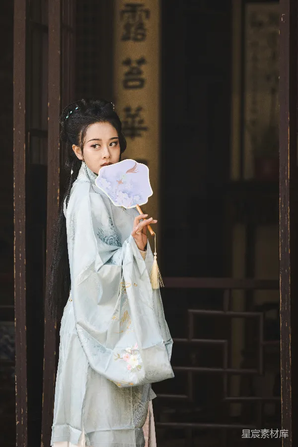高清摄影 古典美人的扇子时光
