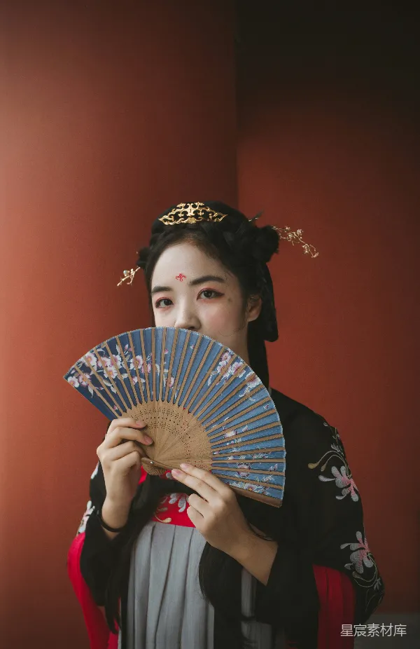 高清摄影 古典美女手持扇子