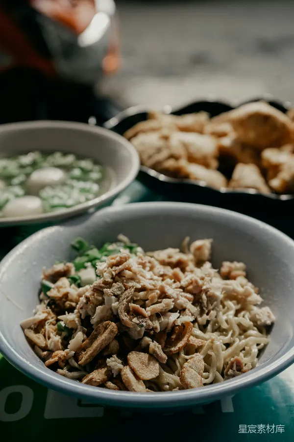 高清摄影 一碗美味的鸡肉面