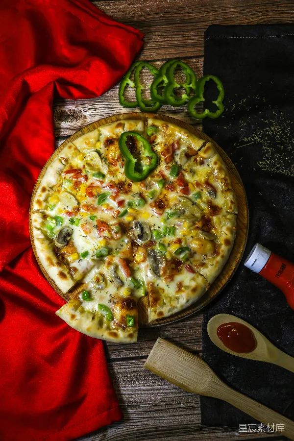 高清摄影 美味披萨与青椒的美食构图