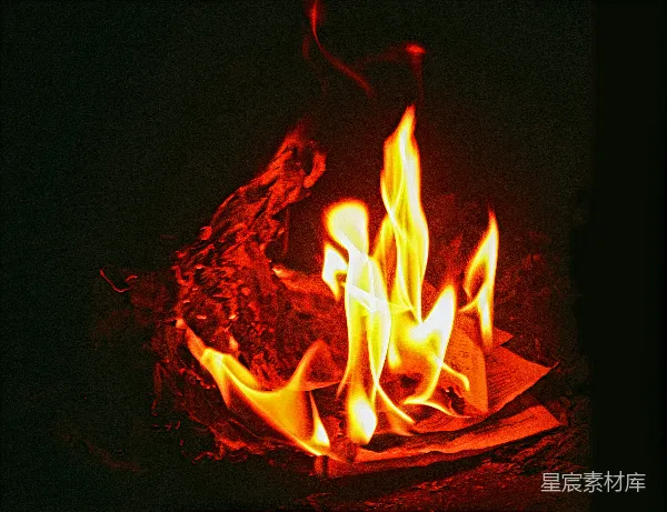 高清摄影 燃烧的书籍