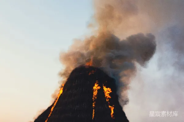 高清摄影 火山爆发的壮观景象