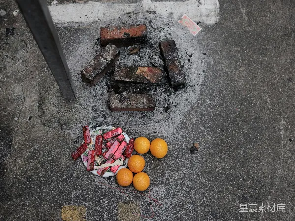 高清摄影 街头祭奠