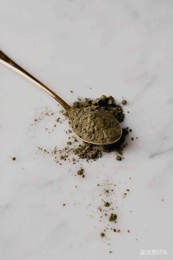 高清摄影 勺子上的抹茶粉
