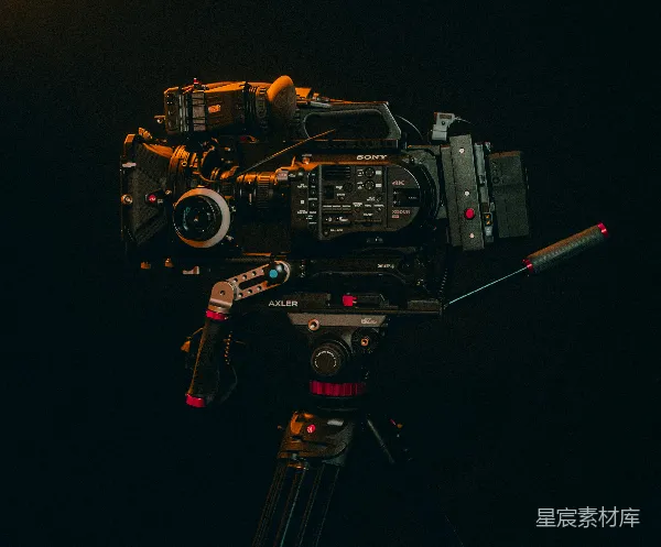 高清摄影 专业摄像机与三脚架的静物摄影