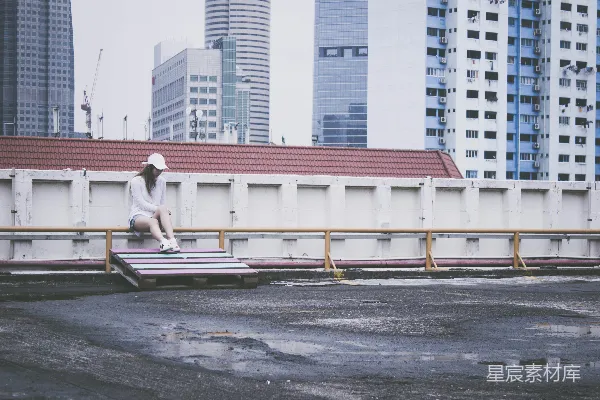 高清摄影 城市的角落：一个人的静谧时光