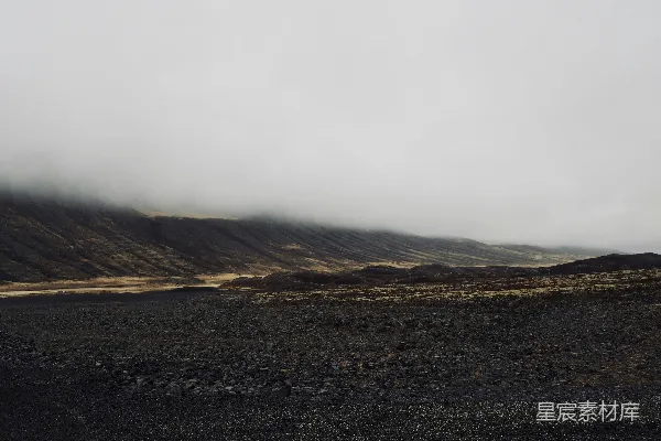 高清摄影 后景中的山峦