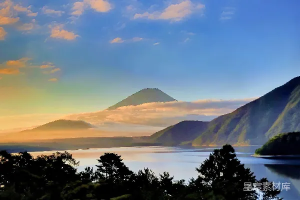 高清摄影 山水BODY OF WATER 和 MOUNTAIN