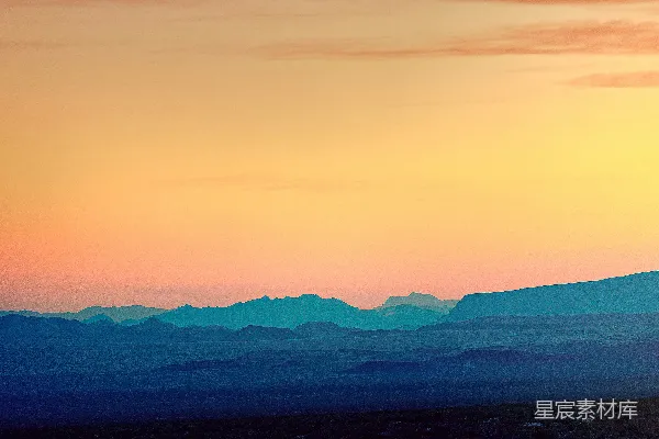 高清摄影 夕阳下的山峦景色