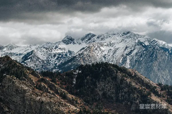 高清摄影 雪山山脉壁纸
