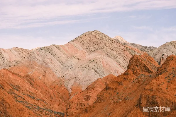 高清摄影 远处山峦的景色