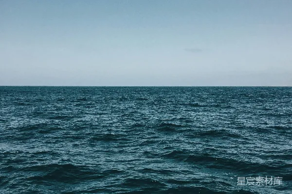 高清摄影 白天让海水保持平静